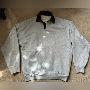 Brandy Melville Archer Colored Collar Sweatshirt